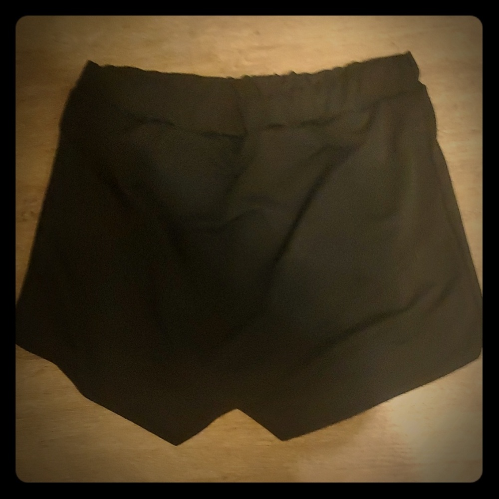 Black  A symmetrical skort